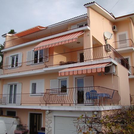 Apartments Melita Crikvenica Exterior foto