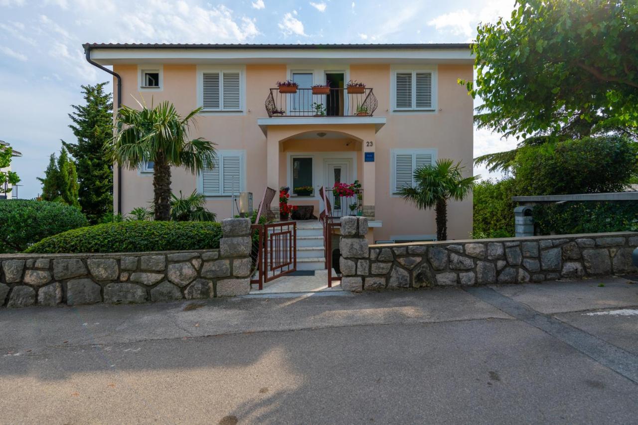 Apartments Melita Crikvenica Exterior foto
